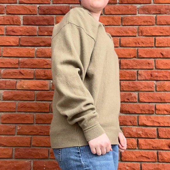 Wool Playboy collared pullover - Picture 4 of 7